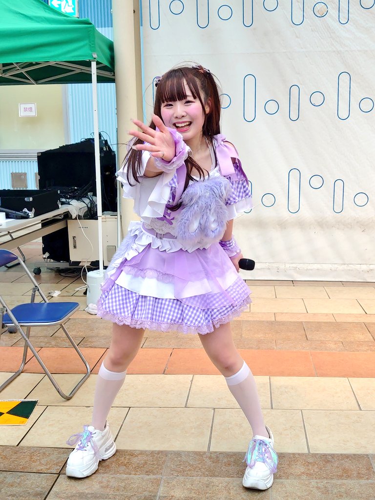 ⭐ラビットビット⭐
〜フリーライブ下剋上ツアー〜
2025年12月21日/日曜日
千葉県柏市〜ららぽーと柏の葉

〜輝夜美咲さん〜
グループ最年少の輝夜さんです
#ラビットビット
#ラビットビット下剋上ツアー
#輝夜美咲