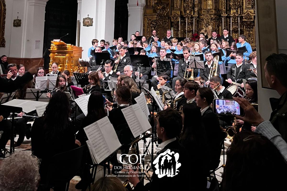 🎶 GRACIAS de corazón a todas las personas que llenasteis la Parroquia en el Concierto Benéfico de Navidad del pasado viernes, pese al mal tiempo.
🤗 Gracias a la <a href="/SantaAnaJuvenil/">B.M. Santa Ana Juvenil</a> y al coro infantil del <a href="/NSraCompasion/">Colegio Compasión</a> por su disposición y gran nivel musical.