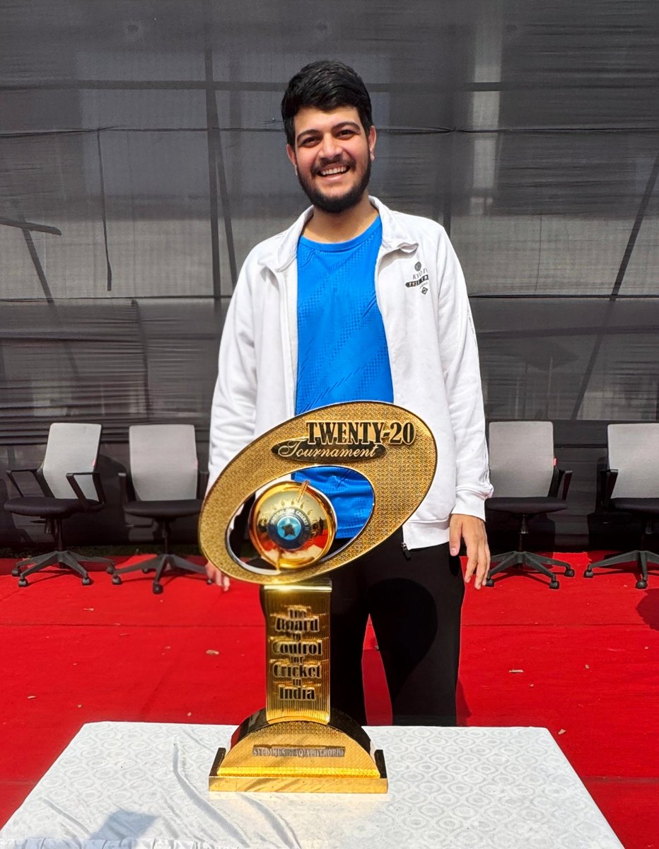 Neon Man tweet media