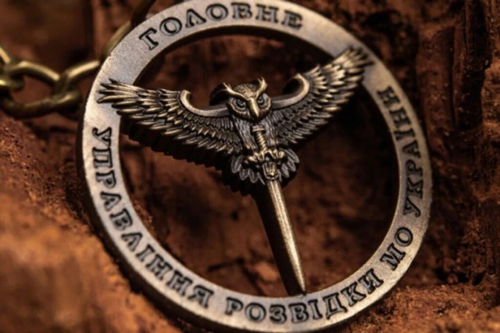 PromPolitInform's tweet image. У ніч із 20 на 21 грудня 2025 року на військовому аеродромі РФ поблизу Липецька було уражено два російські винищувачі — Су-30 та Су-27.

Про це повідомило Головне управління розвідки  Міноборони України,  інформує портал PromPolitInform.

prompolit.info/2025/12/22/gur…