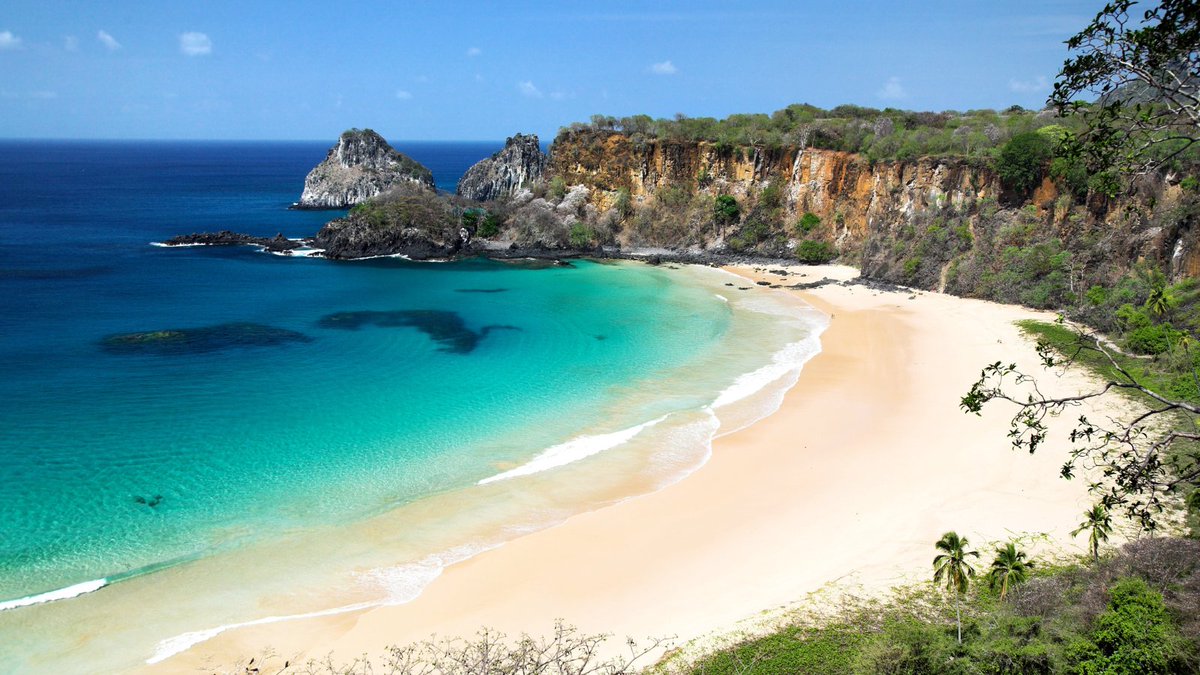 Blue_Parallel's tweet image. From Rio’s beaches to the #Amazon and #Iguazu Falls, Brazil shines year-round. Discover the best time to visit in our recent blog. zurl.co/e16wQ