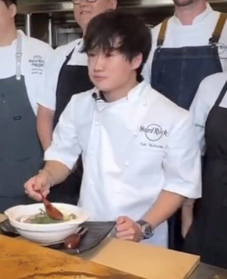 srrohui's tweet image. 