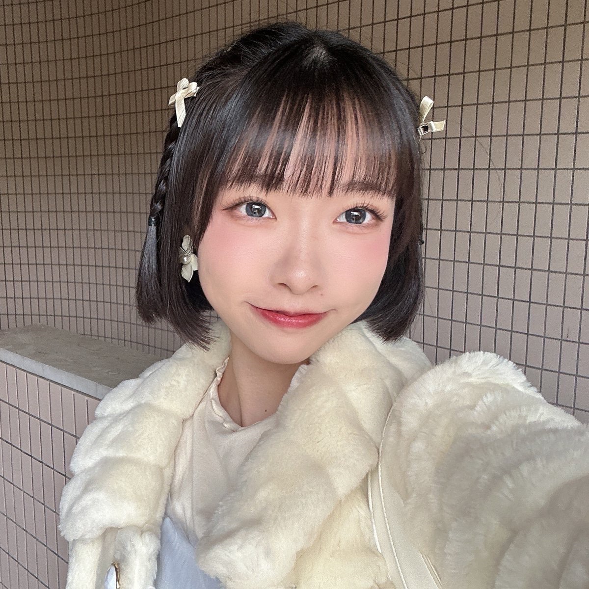 おはりん！ 本日12:00より上野恩賜公園ライブです♡ 11:10までに