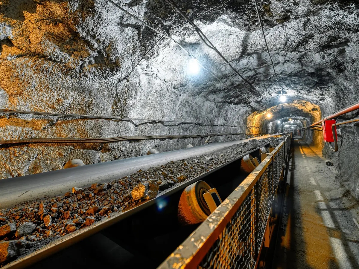 عاجل الحكومة توضح بشأن اتفاقية تعدين النحاس في "أبو خشيبة". #جريدة_الغد 