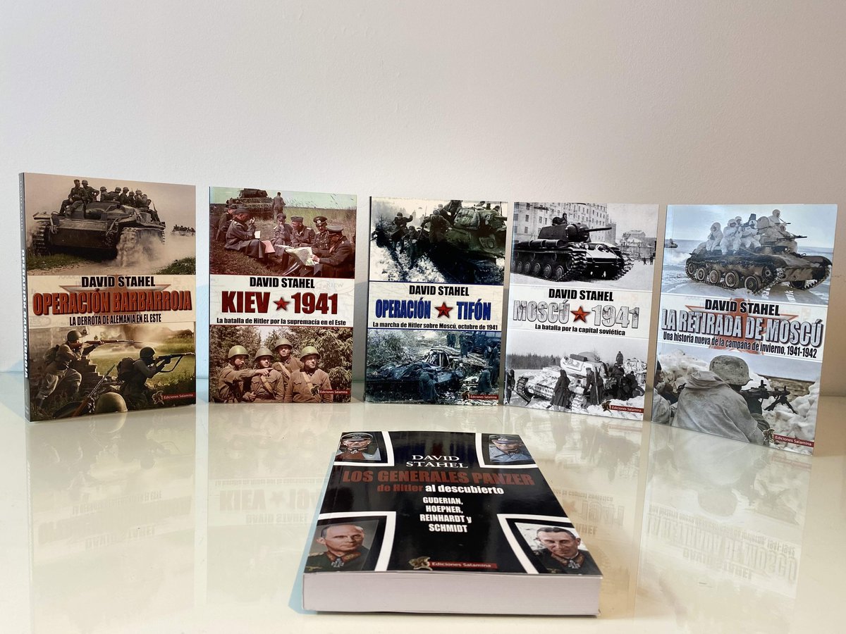 ¿Buscas un regalazo para esta Navidad? 🎄🎅

Aquí tienes la PENTALOGÍA DE LA OPERACIÓN BARBARROJA de David Stahel y su secuela sobre los generales panzer que la protagonizaron. 

Pídela en nuestra librería 🛜📚 y aprovecha nuestras promociones de Navidad.
edicionessalamina.com