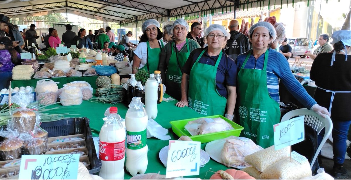 ParaguayTVHD's tweet image. “Ary Paha”: más de 940 familias serán beneficiadas con feria semanal del 22 al 24 de diciembre.
Toda la información 🔗ip.gov.py/ip/2025/12/22/…