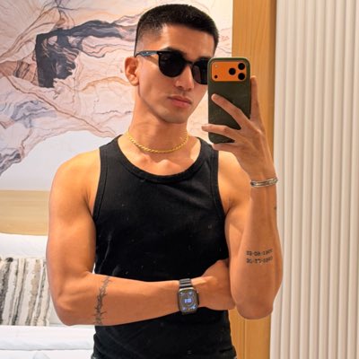 tankdluke's tweet photo. #NewProfilePic https://t.co/59V4GJ1Otk