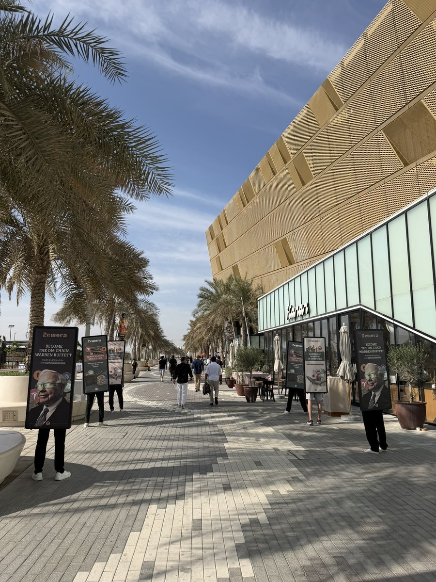 Warbucks tweet media