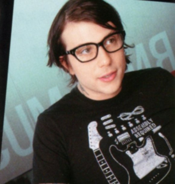 corgiris's tweet image. ehatevwr i dnot evem fucming csre