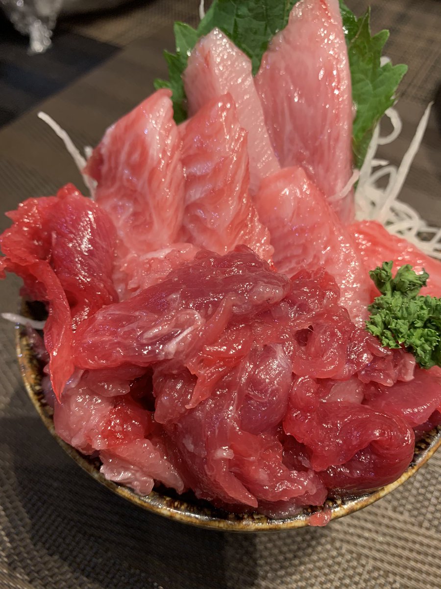 skanayaneko's tweet photo. お休みなさい丼🤣 https://t.co/JoY6VA0HT4
