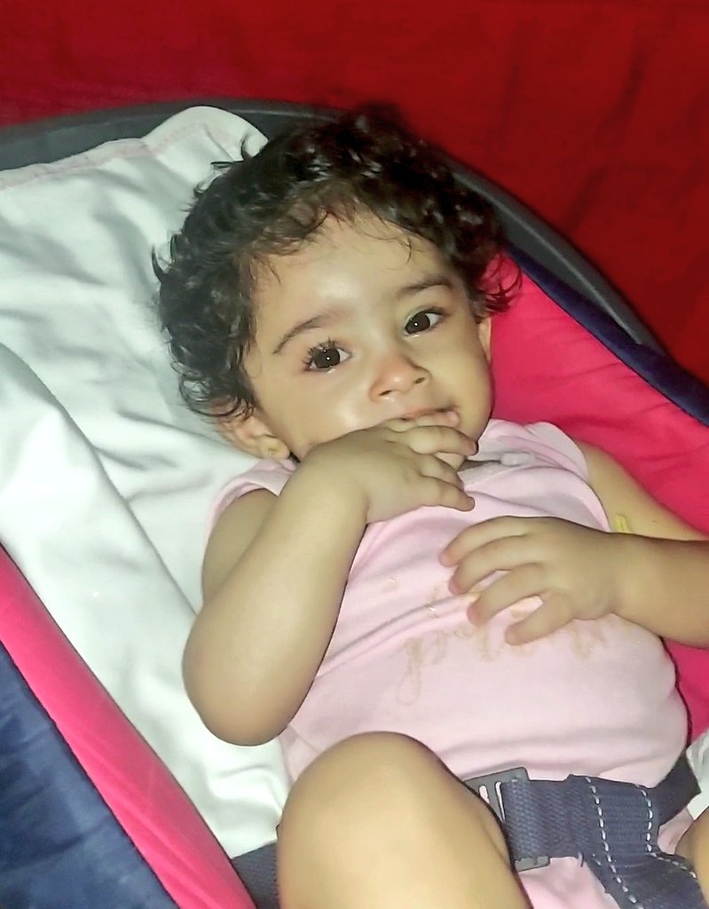 rola_almoghrabi's tweet image. Please…don’t scroll past.
Eileen needs milk.
Eileen needs treatment.
Eileen needs clothes.
Eileen needs food.
Eileen needs a chance to live.

Please don’t IGNORE this call…
Eileen is hungry, cold, and fighting to survive.
She deserves to live. 💔🙏

gofund.me/603e6d8a8