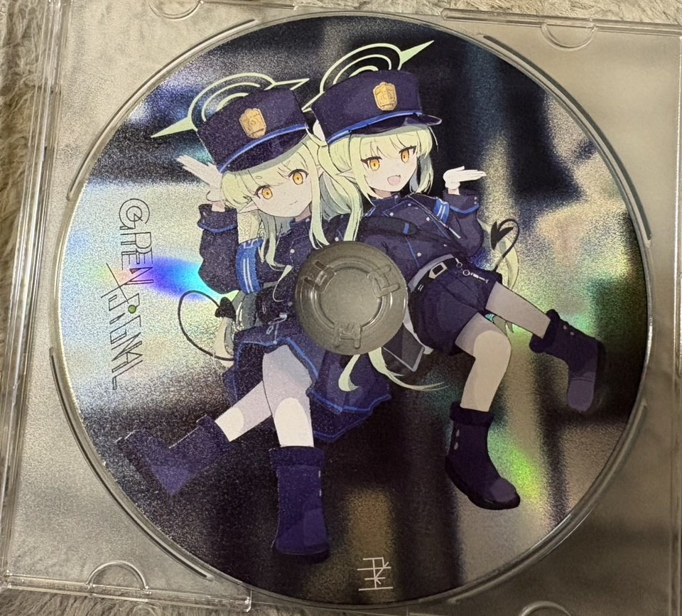 先行で注文してたCD本体が実家に届いたようです いつものキャラ以外