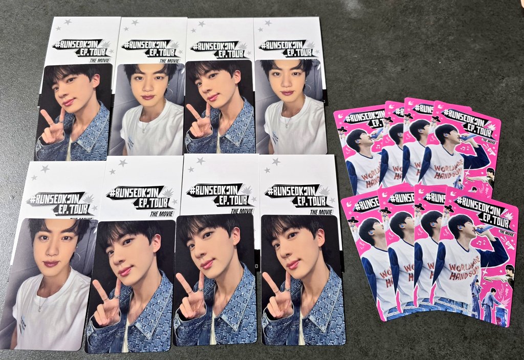 kaaa メンバー トレカ やっとムビチケ買ってきた🐹トレカめっちゃ可愛いし厚みもあって