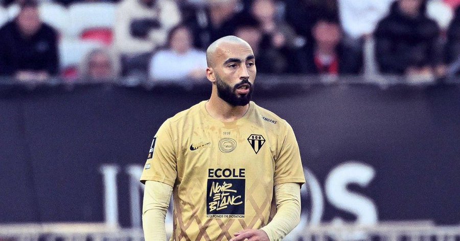 ليون "يتفق" مع حيماد عبدلي ويتفاوض مع أنجيه لحسم الصفقة في يناير 