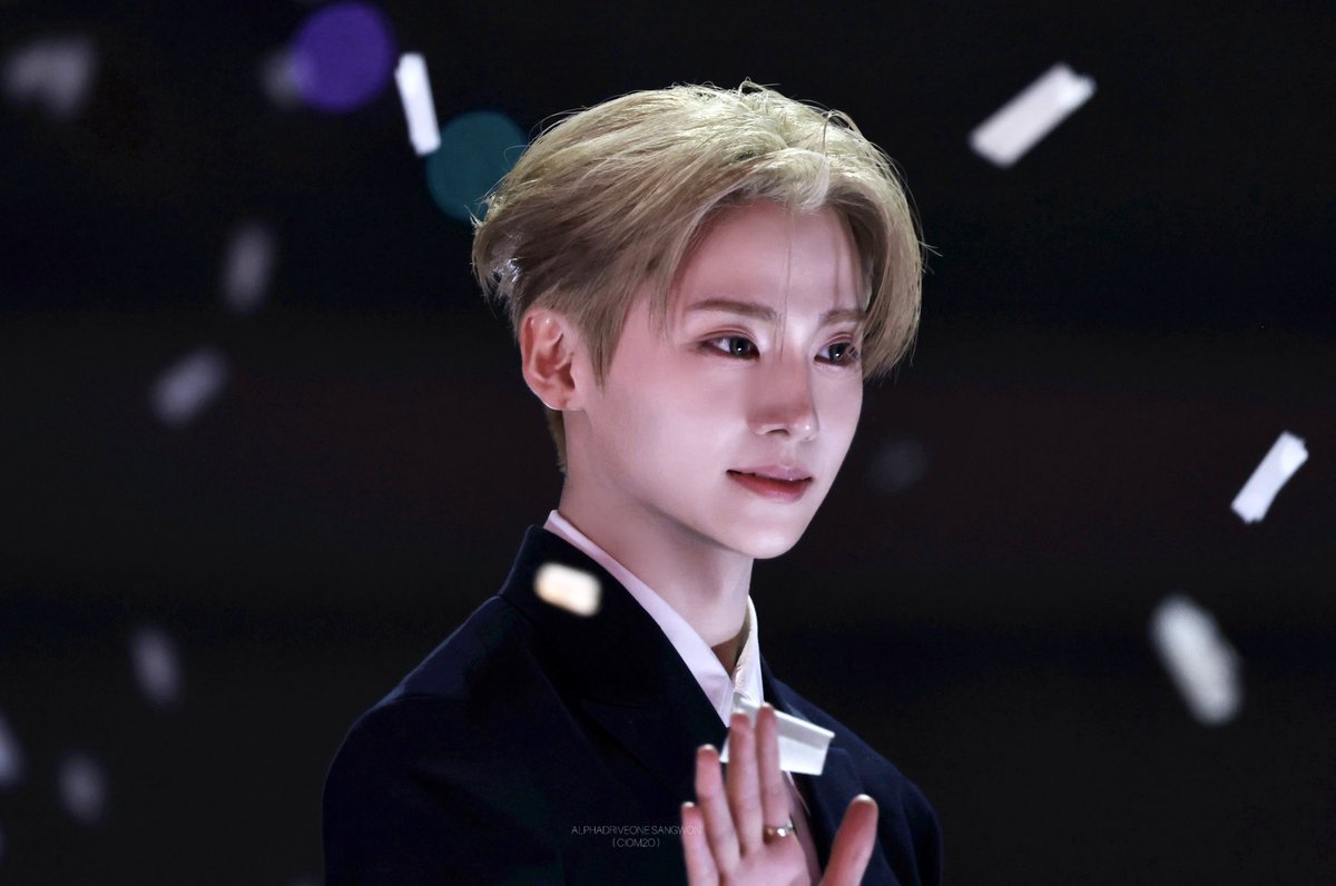코모 tweet media