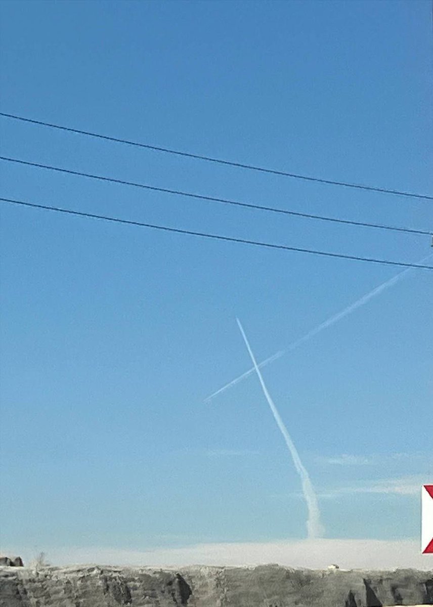 ScharoMaroof's tweet image. Across Iran - the military of Iran is holding large scale ballistic missiles exercises with the goal of establishing deterrence against possible attacks against Iran, the IRGC and its ballistic missile infrastructure. 

Israel has voiced concerns about these drills, assessing…