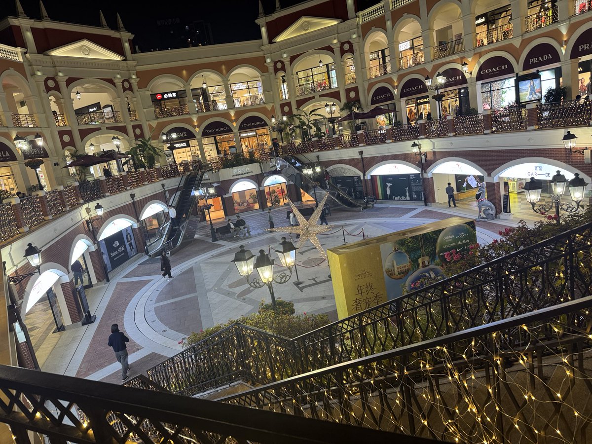 小涩涩 tweet media