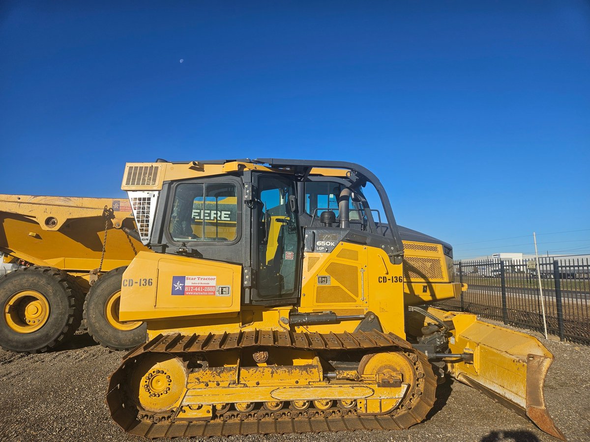 HeavyEquipGuy's tweet image. “The Deere 650 offers precise blade work for clean finish passes.” Deere650 FinishWork ConstructionProjects TexasContractors 817-733-3799 dlvr.it/TPyCHh #Deere650 #FinishWork #ConstructionProjects #TexasContractors
