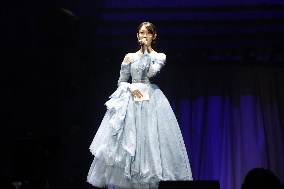 卒業セレモニーは終わってしまいましたが、 まだ12月31日じゃないから