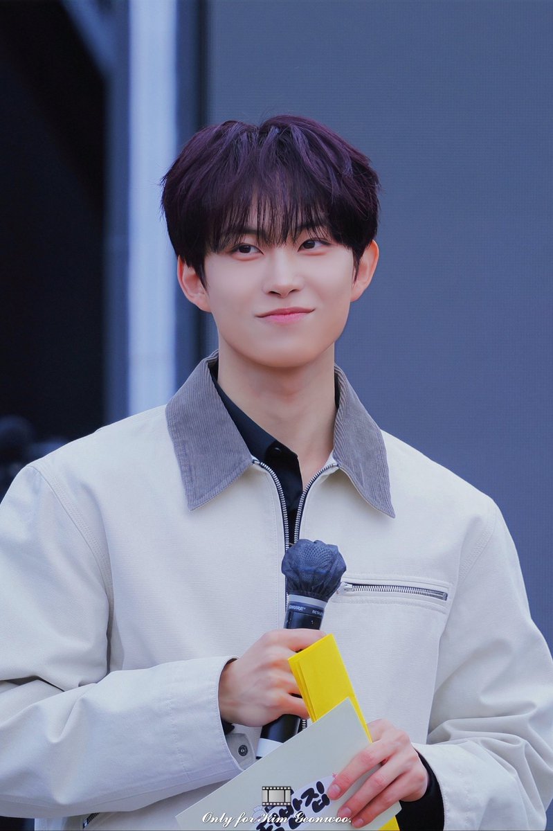 251219

#김건우 #KIMGEONWOO
#건우 #GEONWOO #알파드라이브원
#ALPHADRIVEONE #ALD1