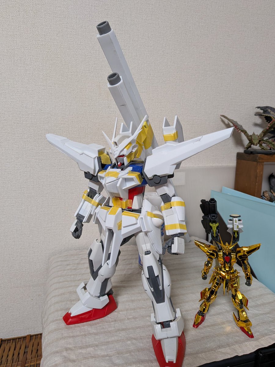 1/60のストライクガンダム (PGじゃない方)がジャンク品で格安で買えた