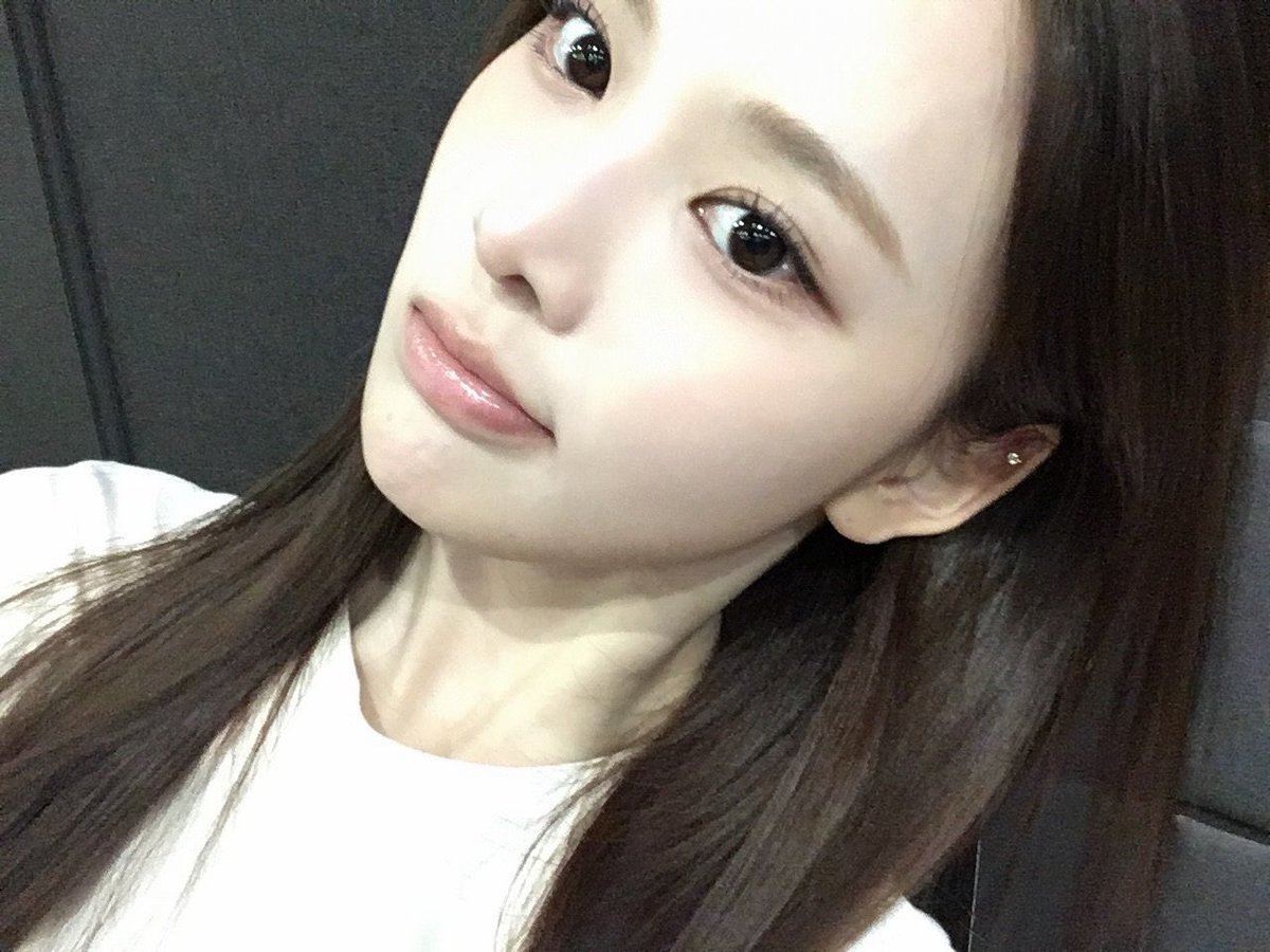 JeeminGlobal's tweet photo. [💌] 251222

Jeemin Plus Chat Update!

#BANGJEEMIN #방지민 #izna #이즈나 https://t.co/aThpSy2VZe