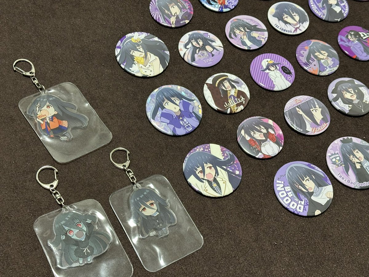 缶バッジ　アクキー これは唐突に20連した結果引けた推しの聖様のアクキーと滅茶苦茶出張っ