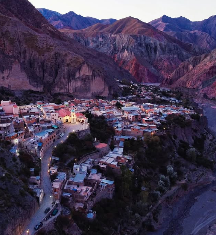 Imagen_Arg's tweet photo. Iruya 💙 un pueblo que vive a otro ritmo ⛰️
Ph santiagogomez-fotos https://t.co/KV9kUxAG6e
