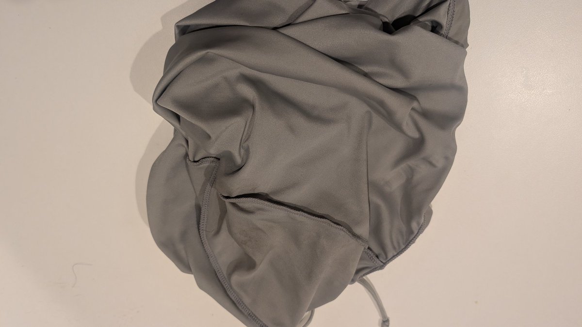 サッカー後の自分のスパッツがこんなに異臭放つとか笑えるww