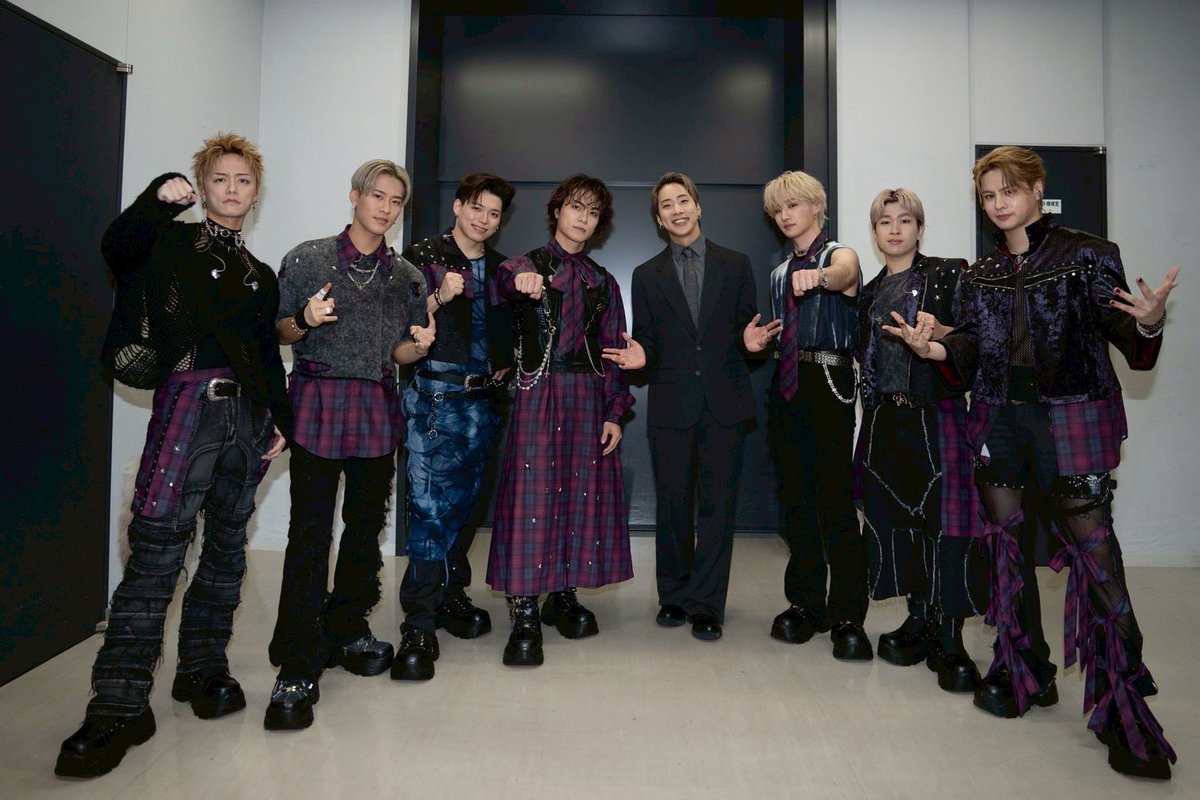 レンページ THE RAMPAGE from EXILE TRIBE / 「100degrees」 (Music Video) - YouTube