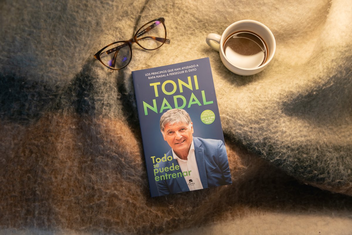Alienta's tweet image. Toni Nadal, el hombre que forjó a Rafa Nadal desde la infancia hasta 2017, comparte los principios que convierten la presión en foco, la derrota en aprendizaje y la disciplina en una forma de vivir.

Porque competir no va sólo de técnica: va de fortaleza emocional.