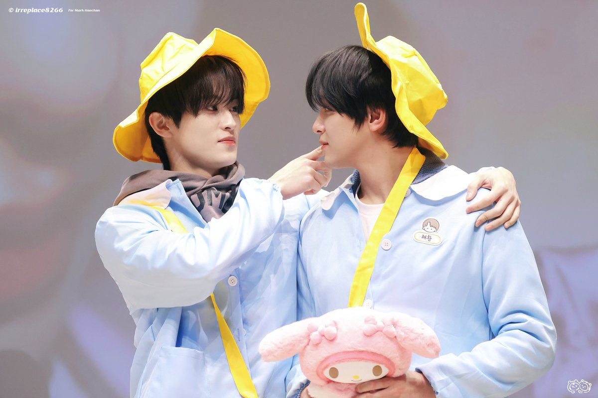 Irreplace8266's tweet image. 20251222

#markhyuck #맠동 #markchan 
#NCTDREAM