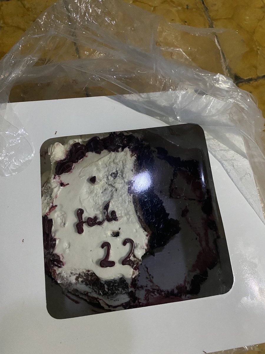 beabutterflies's tweet image. belum habis cake ultahnya sudah ada kabar sedih🥹🥲