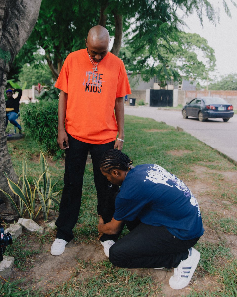 amaru5s's tweet image. from slide 1; 

2018
2021
2025

10 years later and we had our first Fashion Show on Saturday December 20th 2025 @walkrraging 

God is the greatest ♥️

📸 @buchtweets documenting the process ♥️

Click link in bio to shop the collection