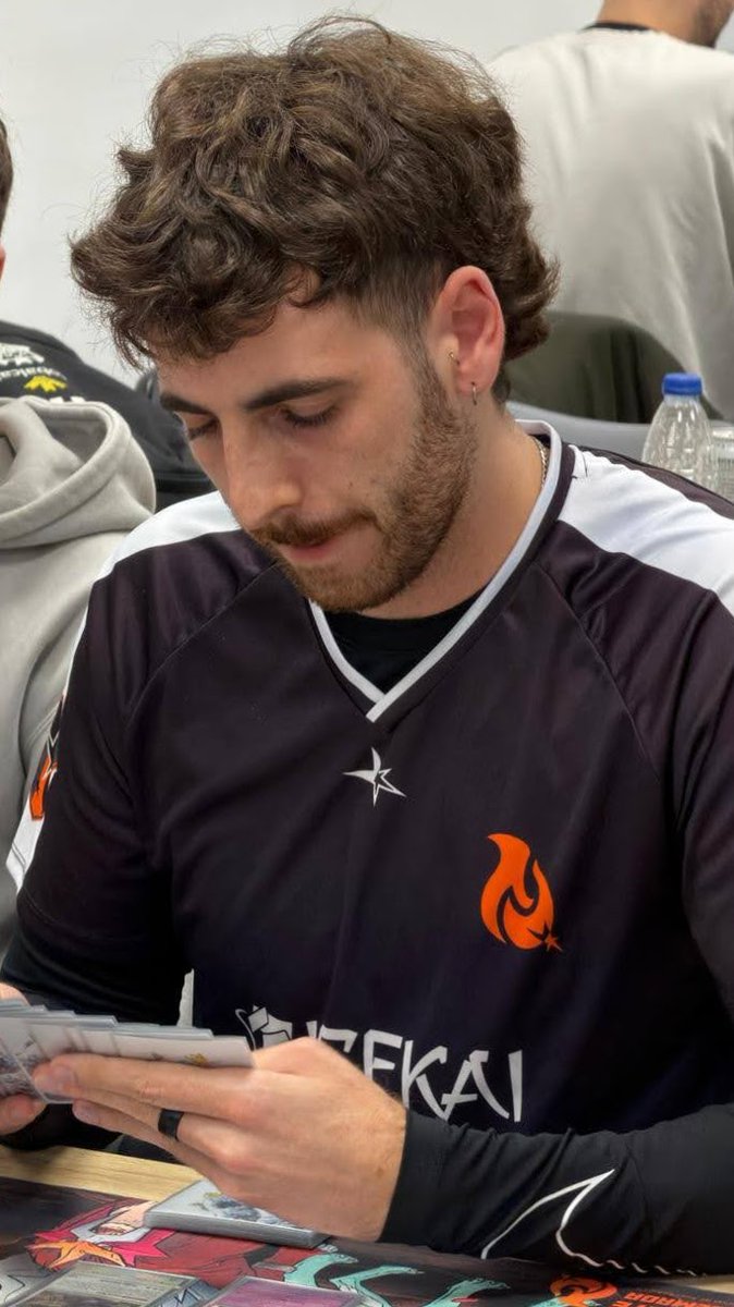 Victor_PTCG's tweet image. 3# Challenge WIN 🏆of the season with M-Kahngaskhan / Bouff 🦘🐮🍦

Really enjoying the deck with it's different variations of attackers. Plenty of room to adapt for the meta from base list of @azulgg

Si quieres aprender el mazo y sus versiones MD abiertos para coaching ! 📩