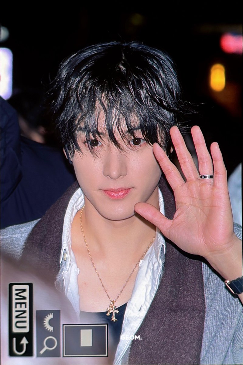 geometry_eric's tweet image. 251222

#소녕재 #손영재 #손에릭 
#에릭 #ERIC #에디
#더보이즈 #THEBOYZ