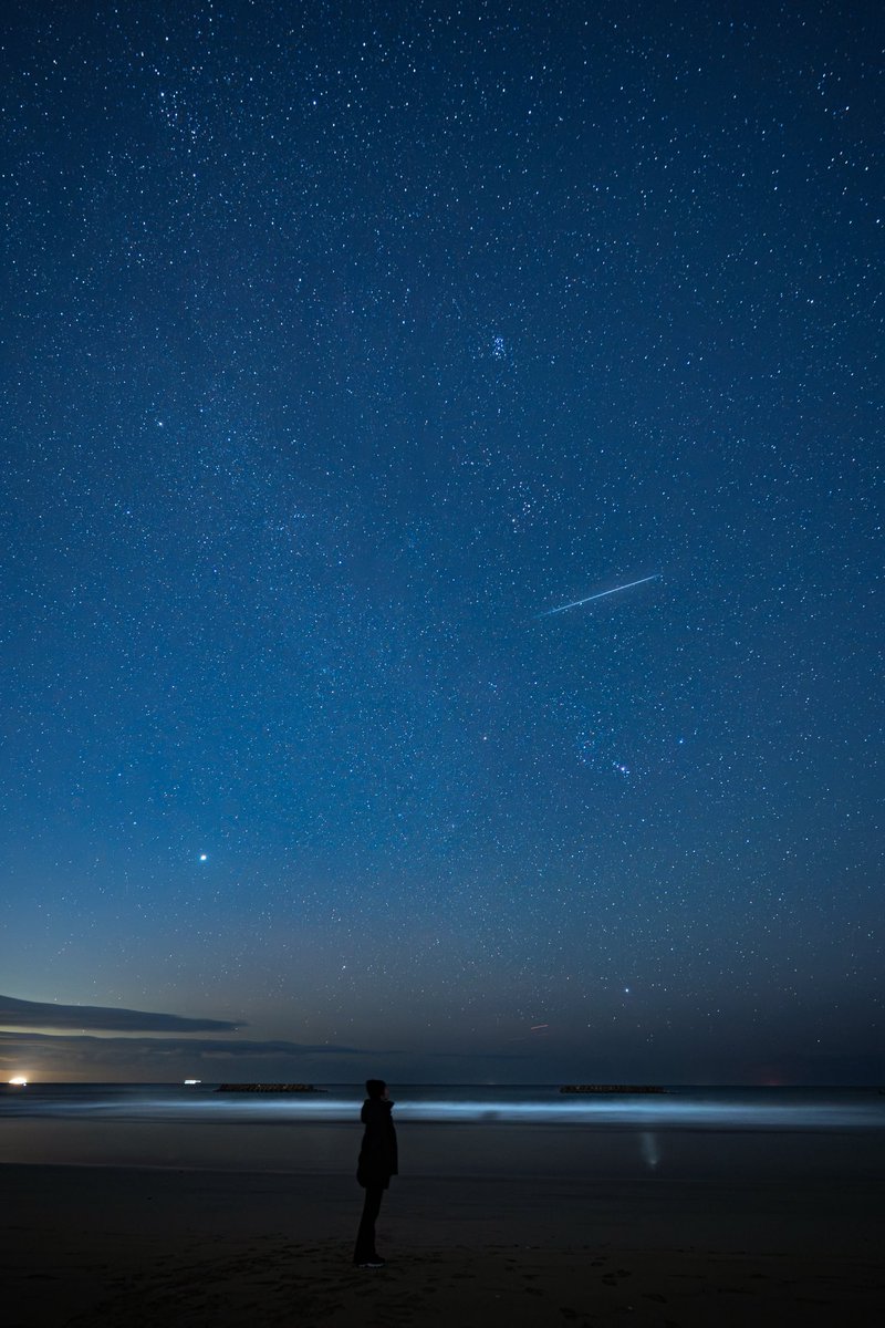 星降る夜に。
何回もチャレンジしてやっと撮れた一枚
#双子座流星群 #zf #nikoncreators