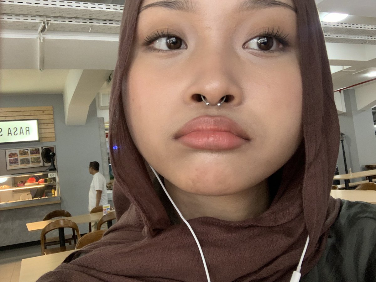 a_case_of_u's tweet image. #LASTDAY #CAMPUS #GOODBYE #facecard