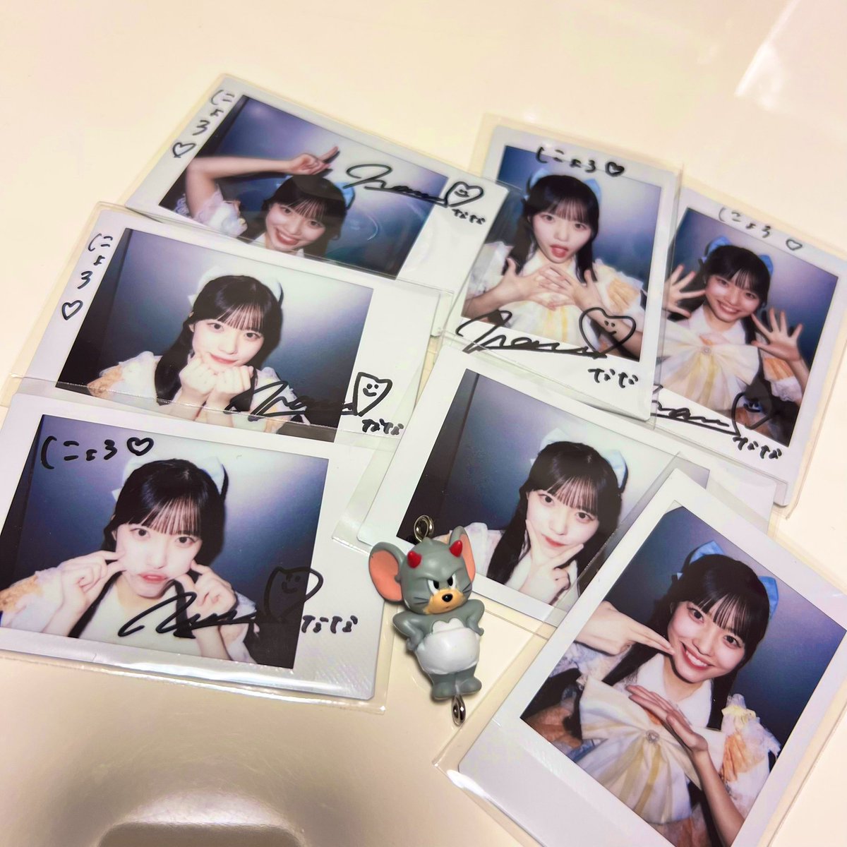 小松未可子　直筆サインポラ なぁちゃん！！ 念願のチェキ届いたよ🪄◝✩ たくさんサイン書いてくれ