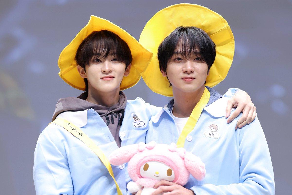 251222 MS

#마크 #MARK #MARKLEE #NCT #NCTDREAM #NCT127