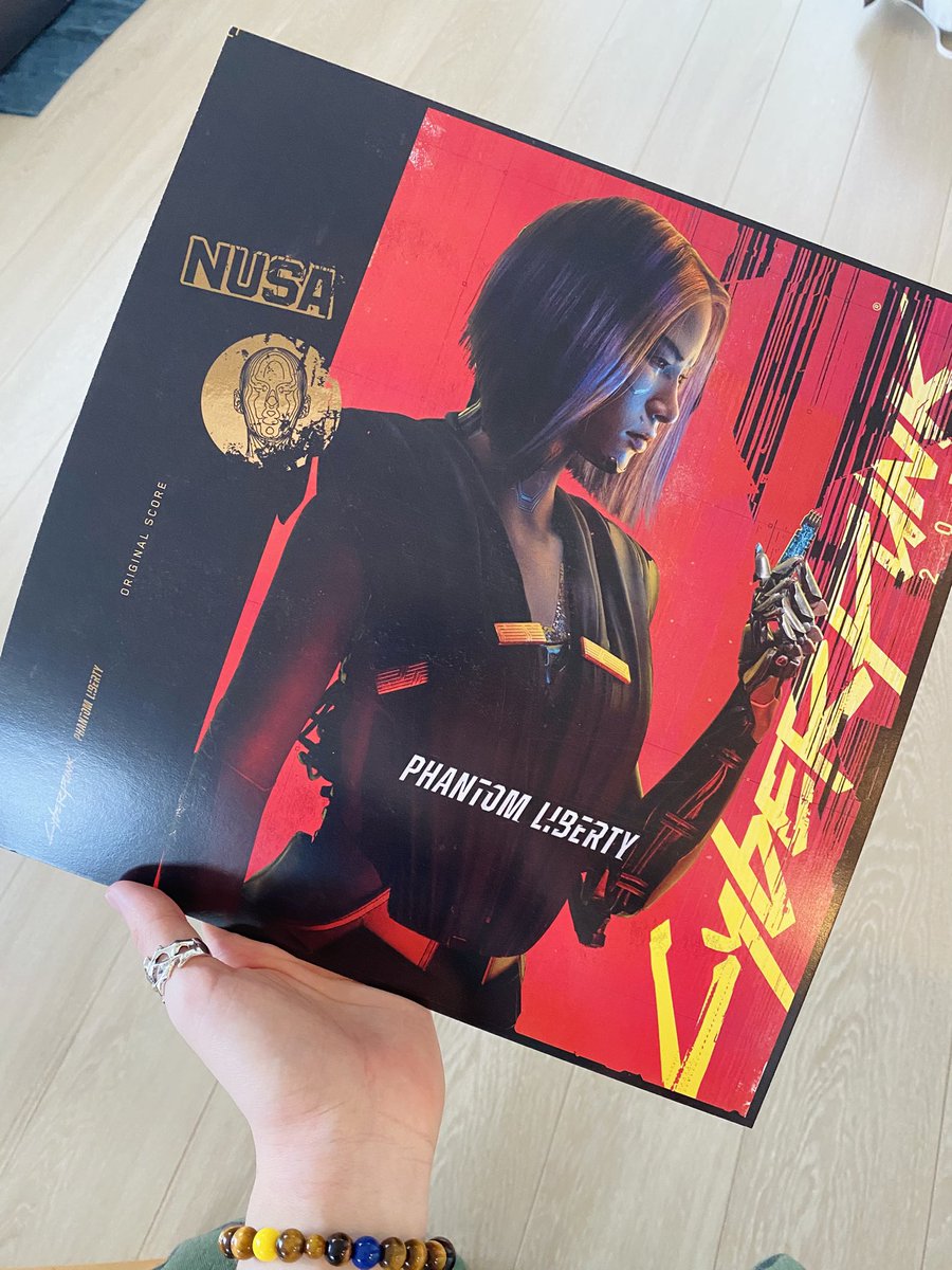 deviilerium's tweet image. The Phantom Liberty one came with this awesome poster too!!