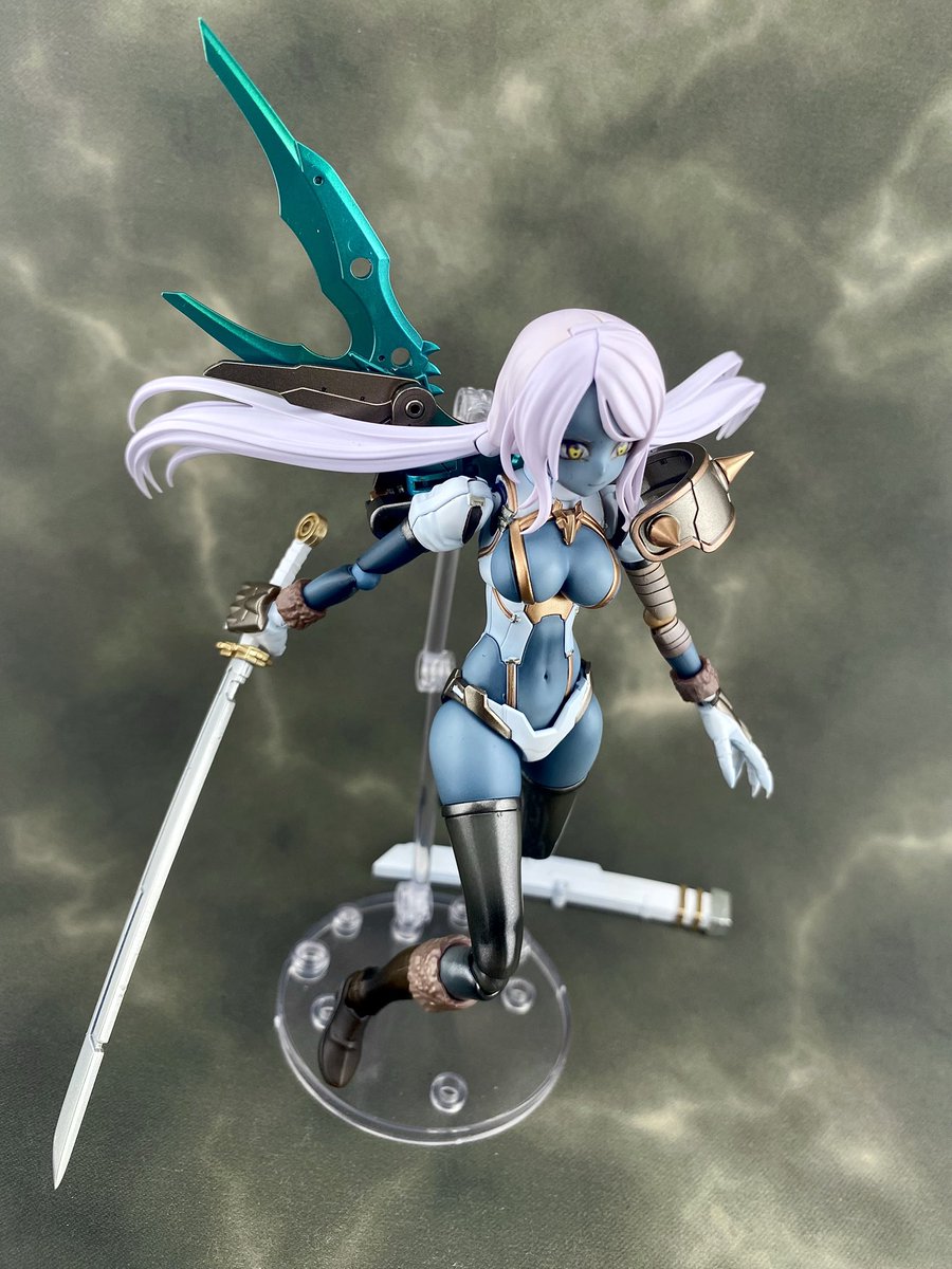 30MS ドラゴニアナイト♀完成🙌素組状態の時はどうなることかと思い