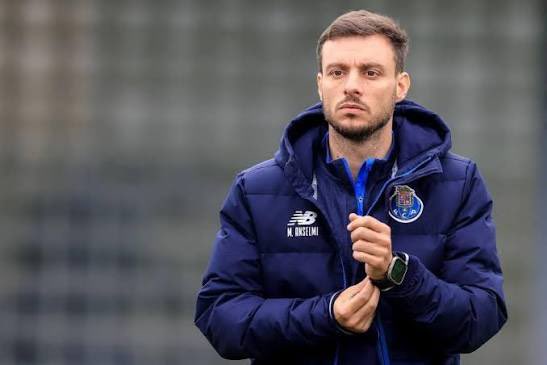 🚨Botafogo tiene negociaciones avanzadas para contratar a Martín Anselmi. ⬇️
uol.com.br/esporte/coluna…