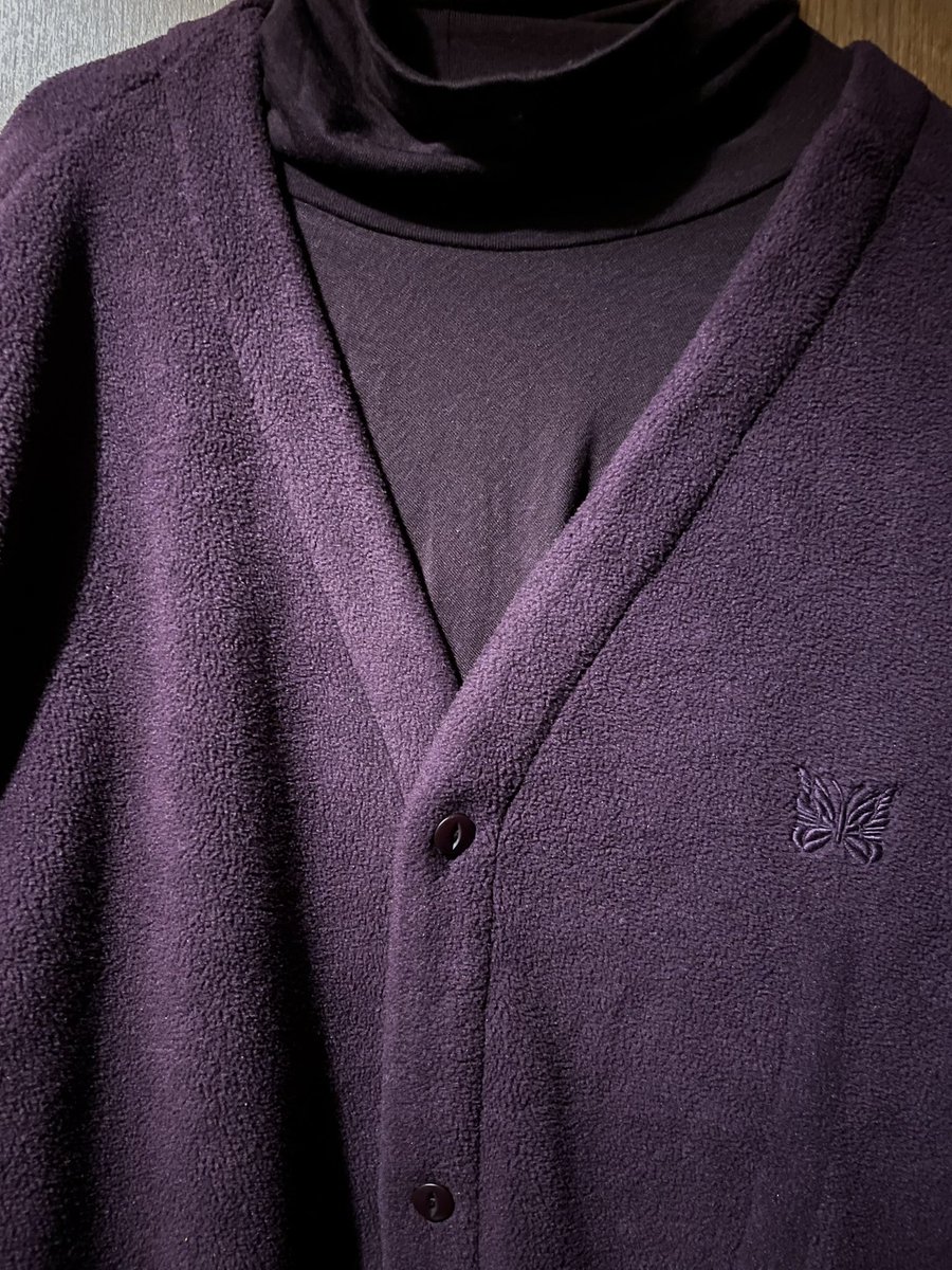 UNIQLO and NEEDLESのフリースカーディガンが2990円に。ストライプのは