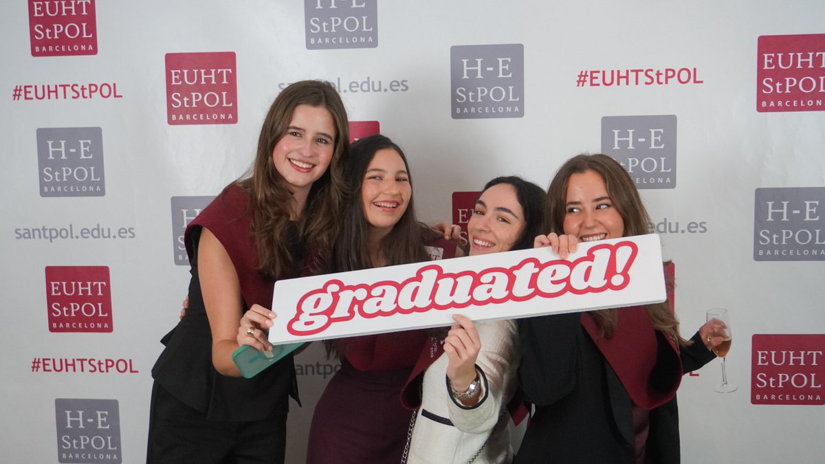 EUHTStPOL's tweet image. Así vivimos el Acto de Graduación 2025 🎓
Un día lleno de emoción, orgullo y nuevos comienzos.

Enhorabuena a todos los graduados y graduadas. Desde EUHT StPOL os deseamos mucho éxito en esta nueva etapa y un futuro lleno de logros profesionales. 🚀

#EUHTStPOL #GraduationDay