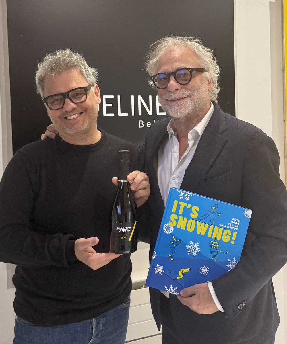DELINEODESIGN si é meritato le 4 pagine che parlano del mio amico Giampaolo nel libro della storia delle Olimpiadi E noi festeggiamo con le bollicine che ha creato per me... #delineodesign #GiampaoloAllocco
#milanocortina #FabrizioDitadi
#leaderassicurazioni <a href="/Gp_Delineo/">Giampaolo Allocco</a> <a href="/f_ditadi/">Fabrizio Ditadi</a>