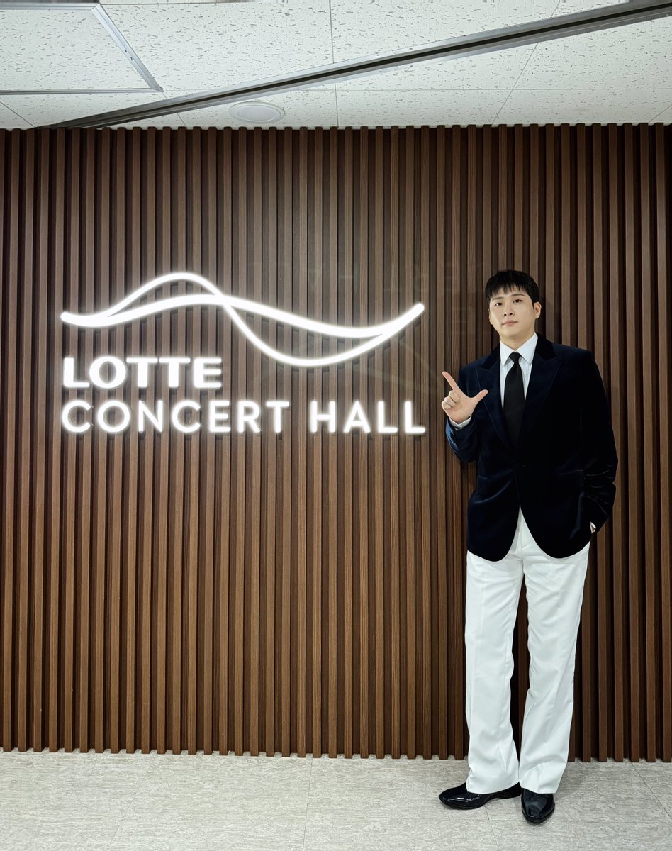 Libelante_twt's tweet photo. [#김지훈]
크리스마스 지브리 &amp; 디즈니 OST 콘서트
🌰🩵

#Libelante #리베란테 #김지훈 #KimJiHoon https://t.co/fh0KLGjmw1