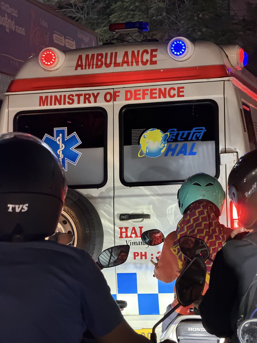 aditya__chd's tweet photo. @ChristinMP_ An ambulance was stuck for 25 mins on Marathahalli bridge due to this change which clearly isn’t thought through. https://t.co/FziwJ2tgsI