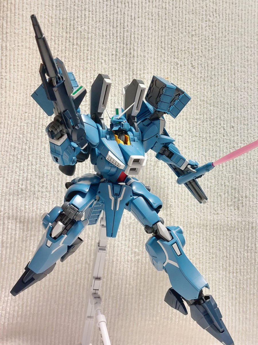ガンプラ MG ガンダムmk-v その1 組立+スミ入れちょい部分塗装済み