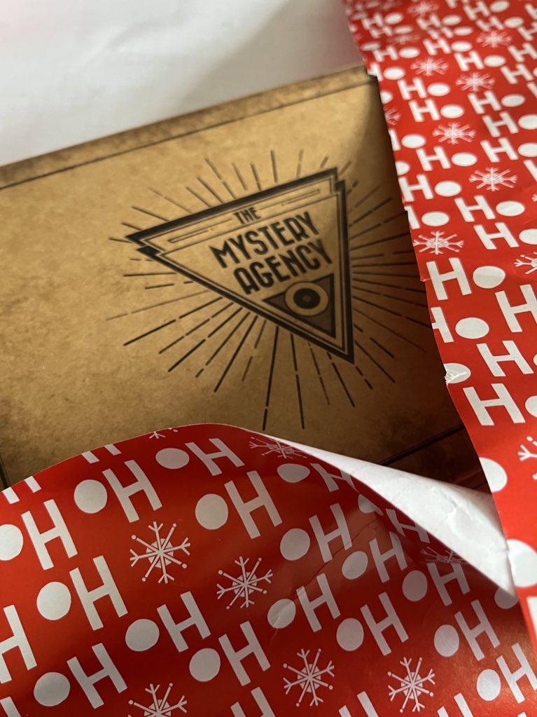 MysteryAgency's tweet photo. Mission 'Christmas Wrapping' Underway🕵️ 

Are you giving (or hoping to get!) one of our mysteries this Christmas? https://t.co/XEE2RPhbuv